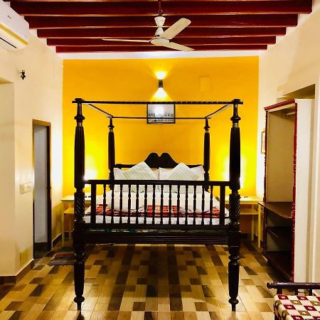 The French Villa Pondicherry Luaran gambar